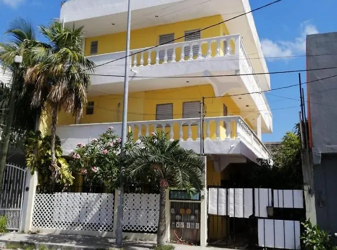 Colibri Apartment *