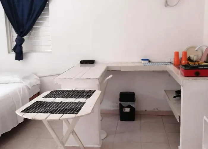 Colibri Apartment *